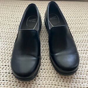 Dansko Nora Black Leather Shoes, size 41.